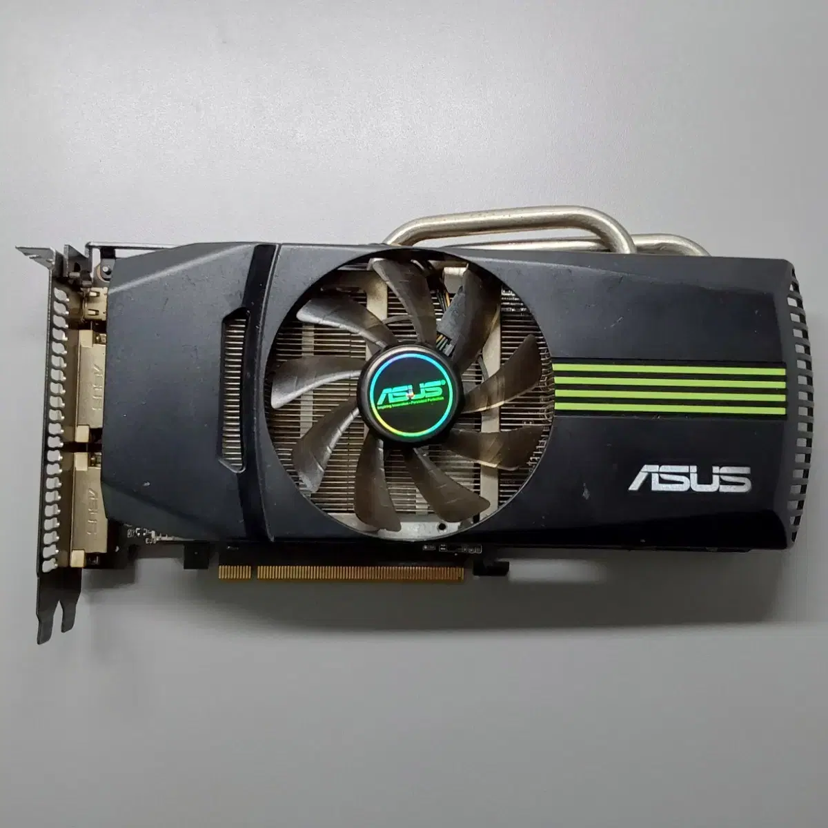 ASUS GTX 560 TI